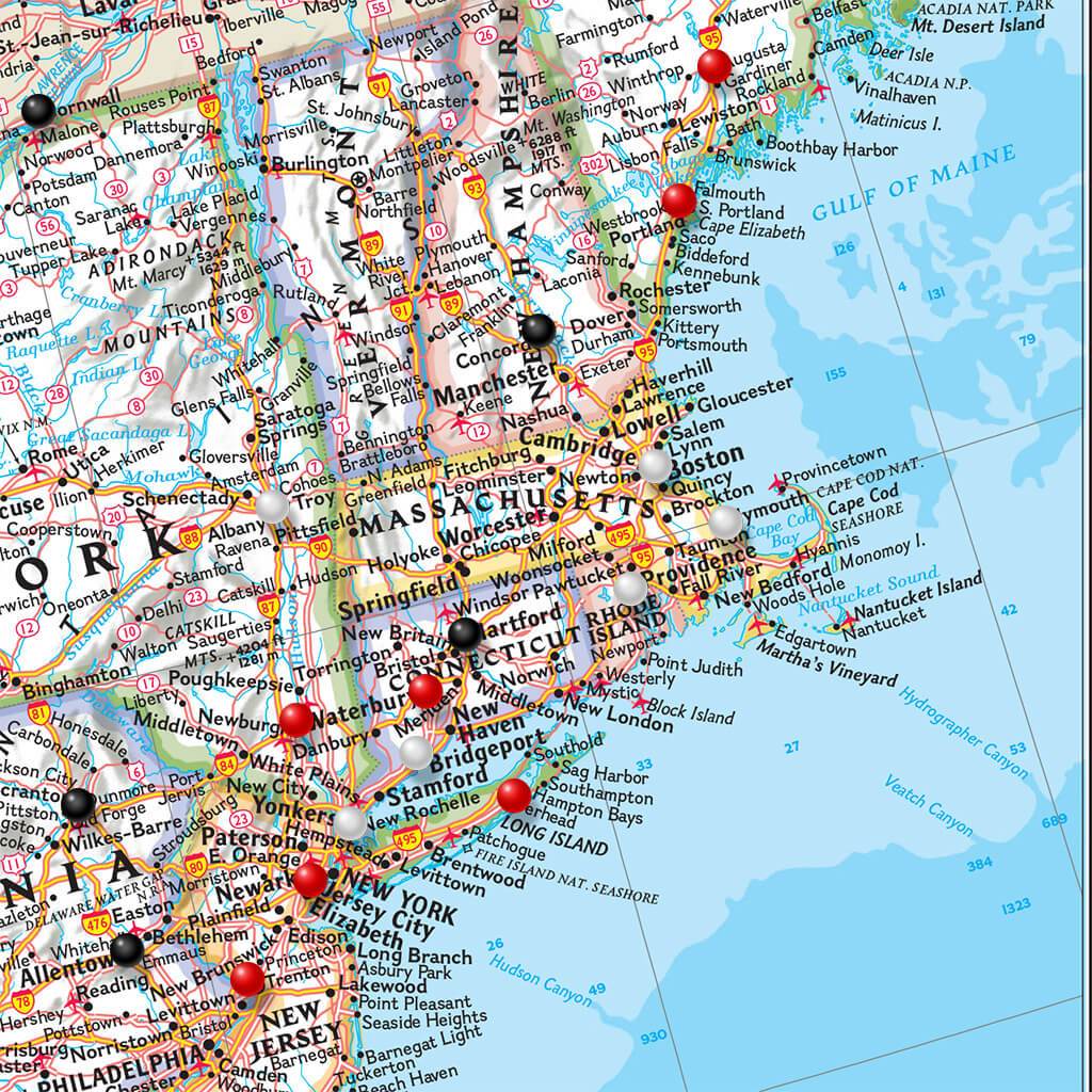 Close up of Canvas Classic USA Push Pin Travel Map